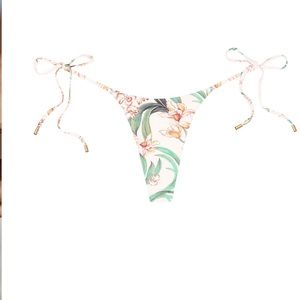 Monday swimwear peach flora Palma bottoms size small